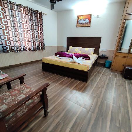 Hotel Alankar Manāli Exterior foto